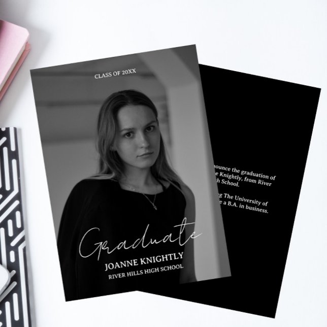 Script Black Thème Photo Invitations Graduation (Créateur téléchargé)