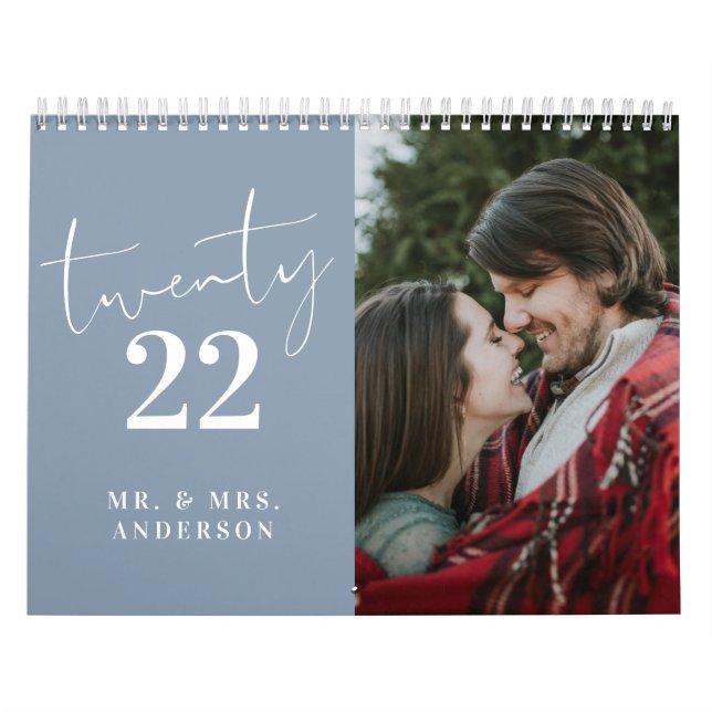 Script Calligraphy Newly Wed Foto Dusty Blue Kalender (Titelbild)