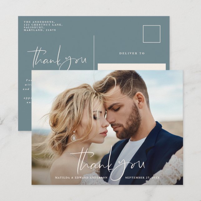 Script Foto Hochzeit danke Ihnen modernen minimalb Ankündigungspostkarte (Vorne/Hinten)
