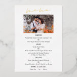 Script-Foto Wedding Luxury Real Foil Menu Card Folieneinladung<br><div class="desc">Script Foto Wedding Luxury Real Foil Menu Card Das Hauptmenü ist in einem stilvollen Set-Skript in Echtfolie in Ihrer Wahl von entweder Gold, Rose Gold oder Silber und die Erholung des Textes können Sie leicht personalisieren. Sie können Text- und Hintergrundfarben ändern, wenn Sie Ihr Hochzeitsfarbenthema anpassen möchten, indem Sie die...</div>