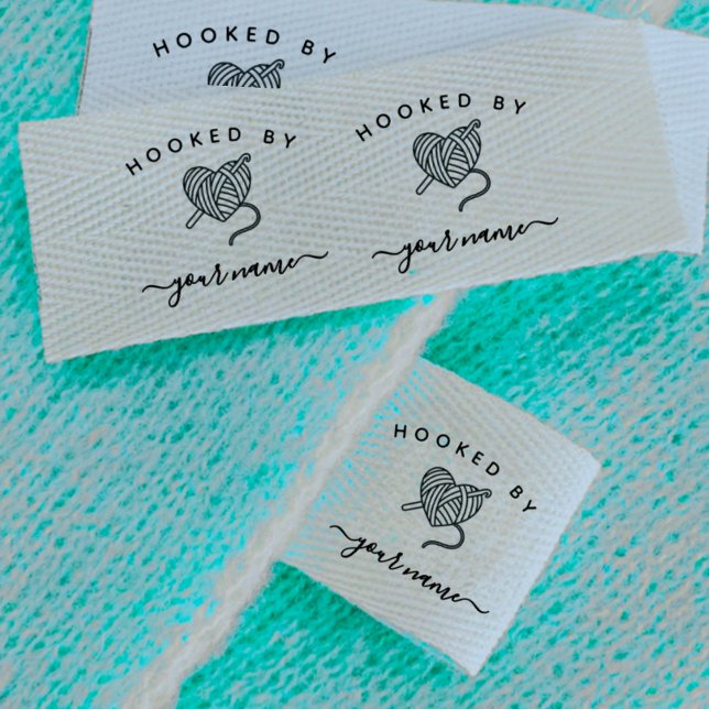  Script Hooked by Custom cut and sew crochet Ripsband (Von Creator hochgeladen)