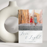 Script-Liebe Light Simple Hanukkah 2 Blue Foto Feiertagskarte<br><div class="desc">Script Liebe Light Simple Hanukkah 2 Blue Foto Holiday Card</div>