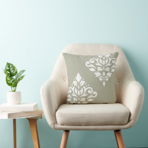 Scroll Damask Art I 2Wart Green + White Kissen