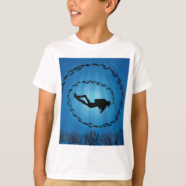 Scuba Diver in einem Fischschuss T-Shirt (Vorderseite)