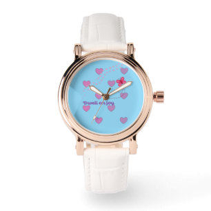 se concentrer sur la joie montres à coeurs et empr