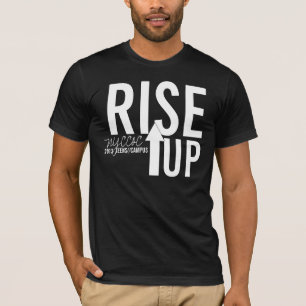 SE LÈVENT LE T-SHIRT (LE MILIEU)