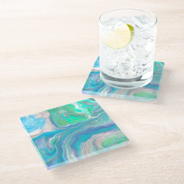 Sea Glass Blue und Green Marble Fluid Art Glasuntersetzer (Schrägansicht)