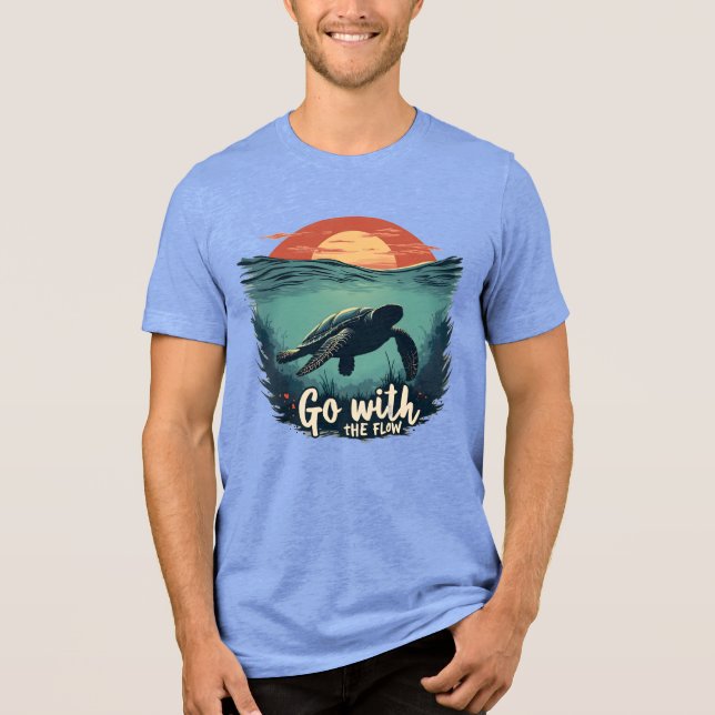 Sea Turtle Underwater Go With The Flow Quote Tri-Blend Shirt (Vorderseite)