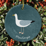 Seagull Personalisiert Keramik Ornament<br><div class="desc">Ein amüsanter Seegras, der vom tiefen, grünen Ozean stehend ist. Ideal für diejenigen, die Liebe Seevögel und die Küste. Originelle Kunst von Nic Squirrell. Ändern Sie den Namen, um ihn zu personalisieren.</div>
