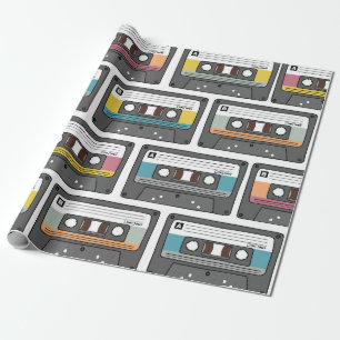 Seamless pattern with retro cassette tapes in dood geschenkpapier