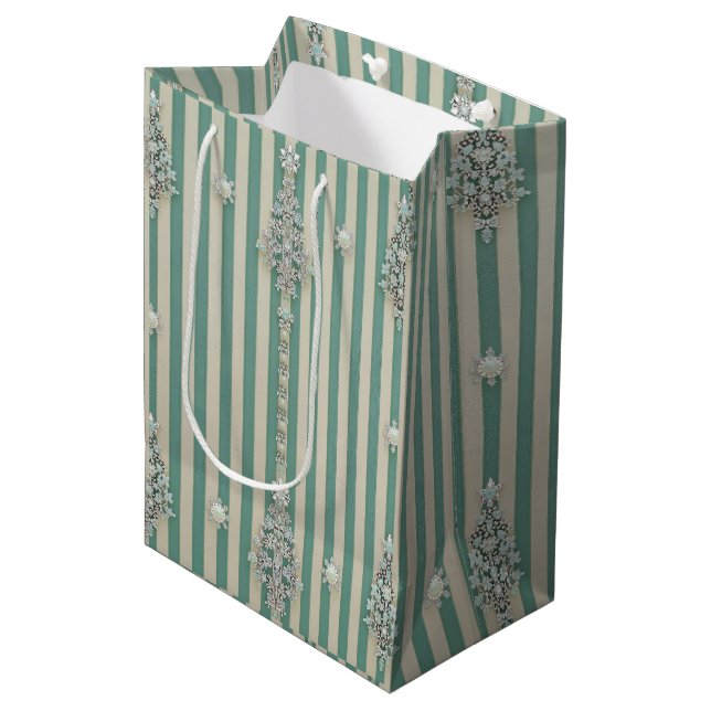 Seaoam Striped Crystal Trees Mittlere Geschenktüte (Vorderseite Schrägansicht)