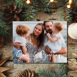 Seas & Greeting Family Florida Beach Foto Feiertagspostkarte<br><div class="desc">Verbringen Sie einen sonnigen Urlaub mit unserer Seas & Greetings Family Beach Foto Urlaubskarte! Diese Postkarte ist ideal für Familien, die das Strandleben Liebe haben. Sie zeigt Ihnen Ihr Lieblingsstrand-Foto in Florida mit einer spielerischen "Seas & Greetings"-Nachricht. Mit seinem küstennahen Ambiente ist diese Postkarte eine gemütliche und festliche Möglichkeit, den...</div>