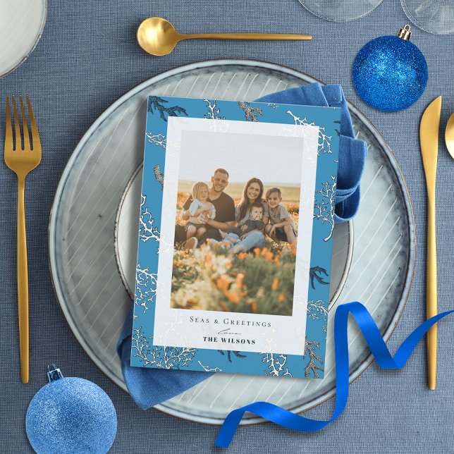 Seas & Greetings Coral Blue Holiday Foto Card Einladung (Von Creator hochgeladen)