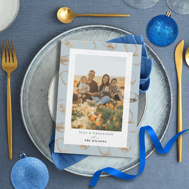 Seas & Greetings Seashell Blue Holiday Foto Card Einladung (Von Creator hochgeladen)