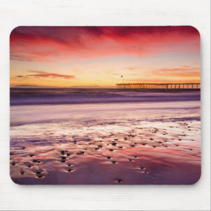 Seascape und Pier bei Sonnenuntergang, CA Mousepad