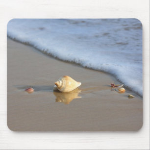 Seashell auf dem Strand Mousepad