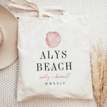 Seashell Hochzeit in Urlaubsort Willkommen Tragetasche<br><div class="desc">Herzlich willkommen in Ihrer Hochzeit in Urlaubsort mit diesen schicken, personalisierten Totentaschen am Strand. Design zeigt eine Korallenseashell-Abbildung mit Ihrem Hochzeitsziel unten (gezeigt mit Alys Beach) auf zwei Zeilen klassischer Serifenschrift. Fügen Sie Ihre Namen in handgeschriebenen kursiven Skripten hinzu, sowie das Jahr. Mit dem Design-Tool von Zazzle können die Textfarben...</div>