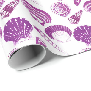 Seashells - amethyst Lila auf einem weißen Geschenkpapier