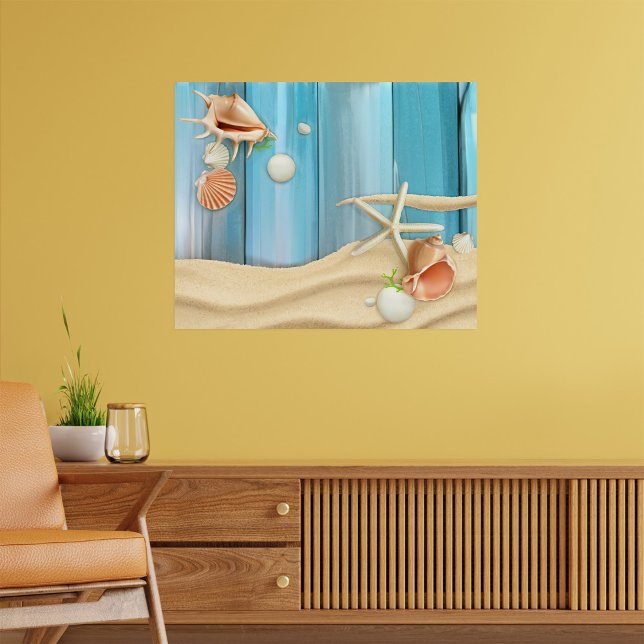 Seashells auf Sand Poster (Von Creator hochgeladen)