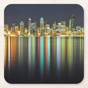 Seattle-Skyline nachts mit Reflexion Rechteckiger Pappuntersetzer