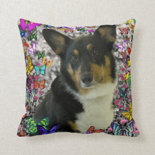 Sebastian der WaliserCorgi in den Schmetterlingen Kissen