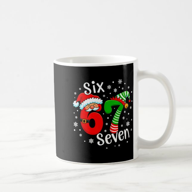 Sechs Sieben 67 Meme 6 7 Elf Santa Weihnachten  Kaffeetasse (Rechts)