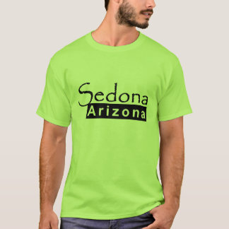 Sedona Arizona dans le T-shirt noir