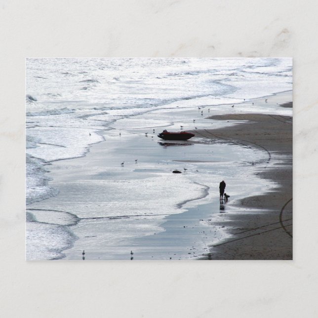 See kommt bei Dämmerung ans Ufer Postkarte (Vorderseite)