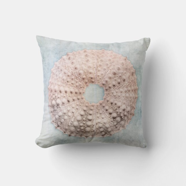 Seegurchin Not Coastal Blue Cream Kissen (Vorderseite)