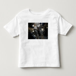 Seeleute lernen Konvoiverfahren Kleinkind T-shirt