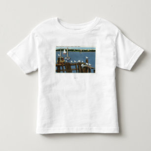 Seemöven und -Segelboote entlang der Ufergegend Kleinkind T-shirt