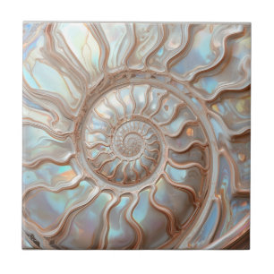 Seeohr und Perlen-Nautilus-Schale Fliese