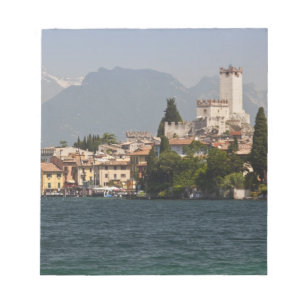 Seestadt, Malcesine, Provinz Verona, Italien Notizblock