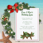 Seestars Beach Feiertag Einladung<br><div class="desc">Starfish Urlaubsparty Einladung für ein Zuhause-Party. Zwei Seesterne mit heiligen Blätter und Beeren schmücken den Boden der flachen,  weißen Einladungen. Die Vorlagen sind dunkelgrün,  mit einem dünnen,  hellen,  roten Rand um die Karte. Das Gegenteil ist auch hell rot. Diese Einladung ist auch als Sofortdownload erhältlich.</div>
