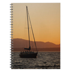 Segelboot bei Sonnenuntergang auf dem Puget Sound Notizblock