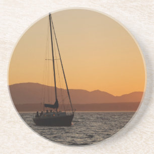 Segelboot bei Sonnenuntergang auf dem Puget Sound Untersetzer