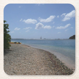 Segelboot in der Ferne bei St. Thomas Rechteckiger Pappuntersetzer