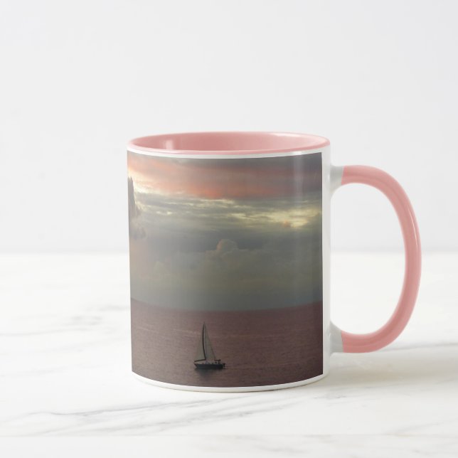 Segelboot in Sunset Beautiful Pink Seascape Tasse (Rechts)