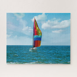 Segelboot mit Rainbow Spinnaker