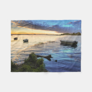 Segelboot-Reflexion vom Sonnenuntergang Fleecedecke