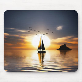 Segelboot und Möwen bei Sonnenuntergang Mousepad