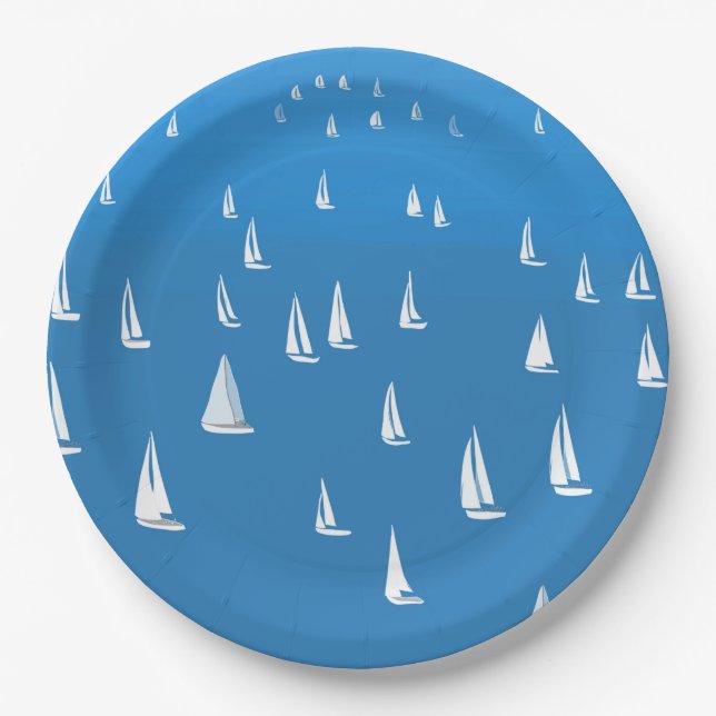 Segelboote in tiefblauem Meer - Regatta Sailboote Pappteller (Vorderseite)