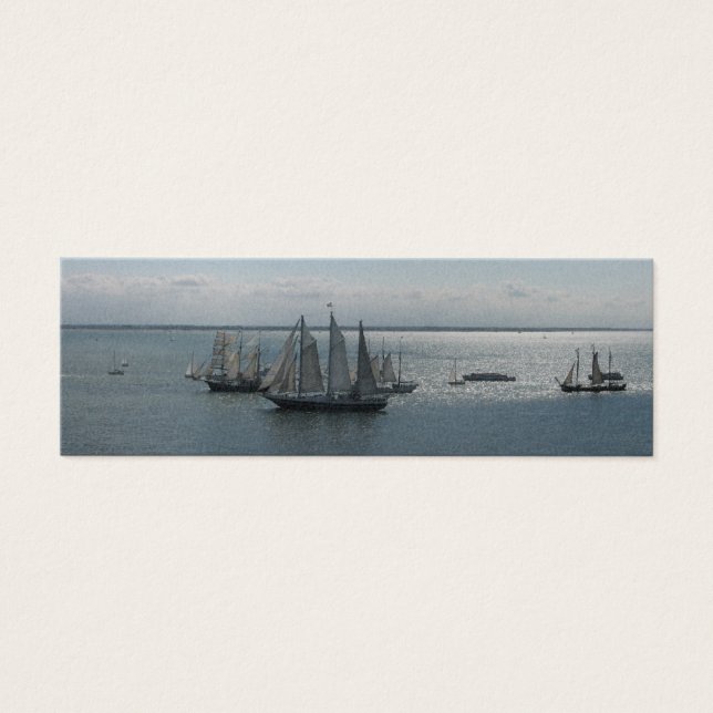 Segelboote und Schiffe auf Lesezeichen auf See (Vorderseite)