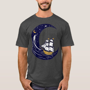 Segeln auf dem Mond am Nachtsee Segelboot Oce T-Shirt