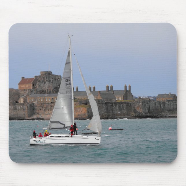 Segeln in den Hafen von St Helier Mousepad (Vorne)