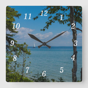 Segeltörn auf der Mackinac-Uhr Quadratische Wanduhr