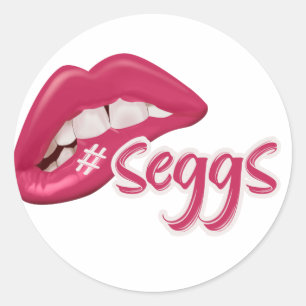 Seggs T - Shirt Runder Aufkleber