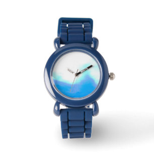 Sehen Sie sich die Kunst und das Design von Jungen Armbanduhr