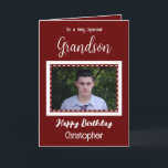 Sehr besonderer Grandson Foto bordeauxrot Geburtst Karte<br><div class="desc">Für einen ganz besonderen Enkel. Herzlichen Glückwunsch zum Geburtstag. Fügen Sie einen Namen und ein Foto hinzu. Burgund und weiß.</div>