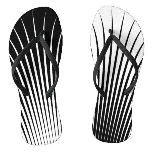 Sehr einzigartiges Muster aus Weiß und Schwarz Flip Flops